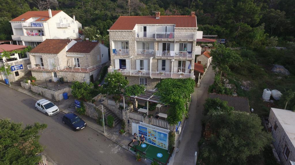 Apartments Slavica Pomena Εξωτερικό φωτογραφία